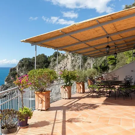 Vip Class With A Beautiful Pool, 8 People * Conca dei Marini