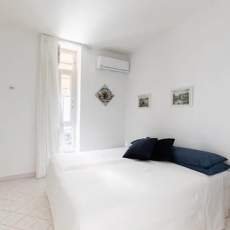 Vip Class With A Beautiful Pool, 8 People Holiday home Conca dei Marini