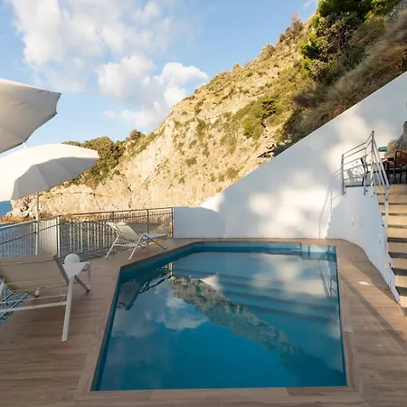 Vip Class With A Beautiful Pool, 8 People Conca dei Marini