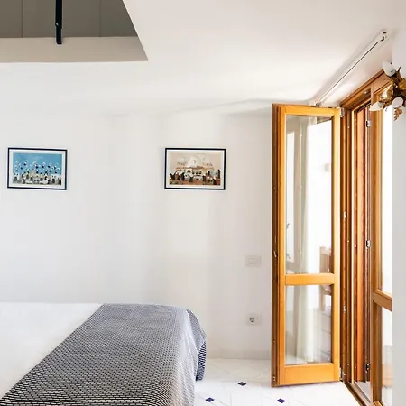 Vip Class With A Beautiful Pool, 8 People Holiday home