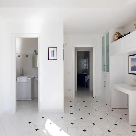 Holiday home Vip Class With A Beautiful Pool, 8 People